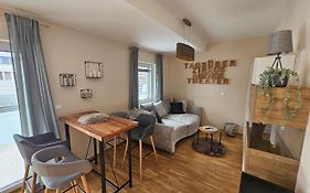 Apartment Leibnitz Im Zentrum Nahe Am Bahnhof Und Der Suedsteirischen Weinstrasse